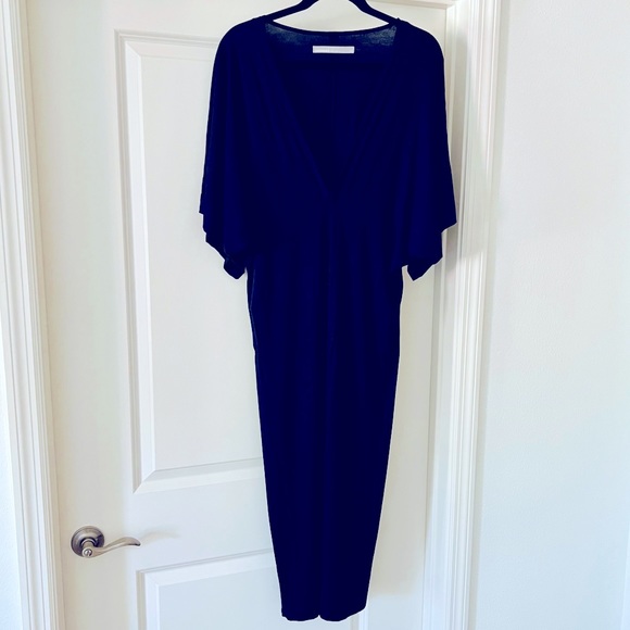 🌟HP🌟OCEAN+MAIN Deep V Dress - Picture 4 of 12